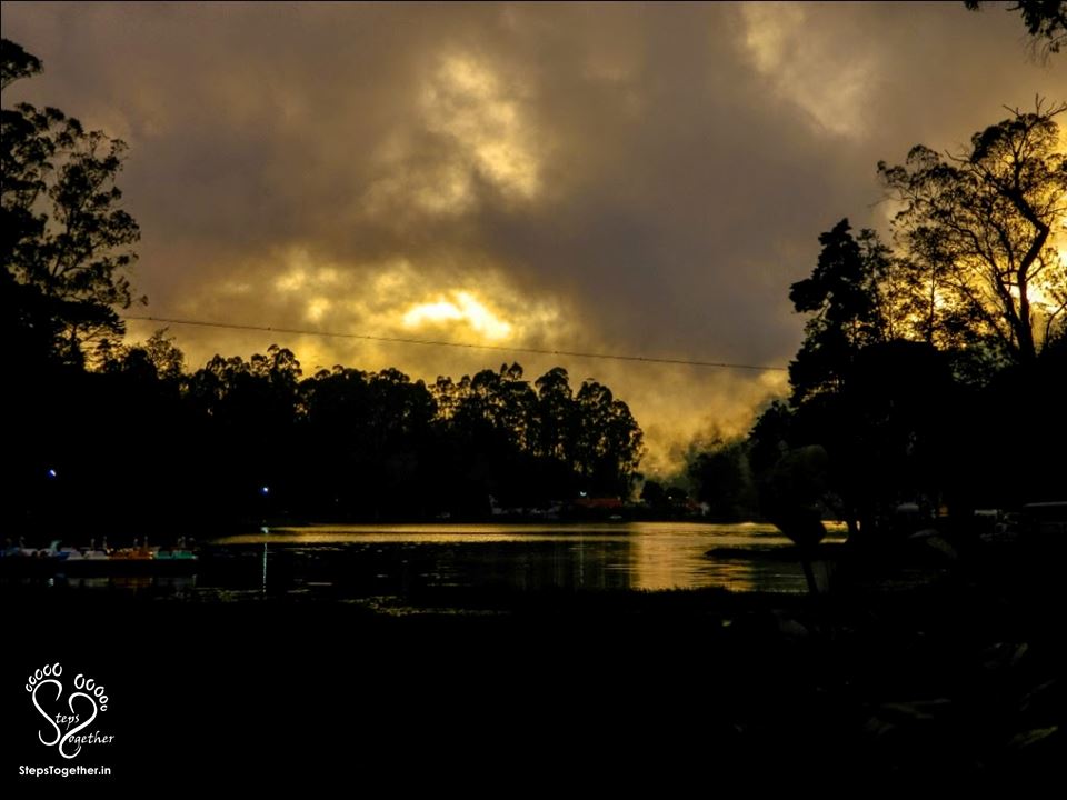 Sunset near Kodai Lake Sunset near Kodai Lake